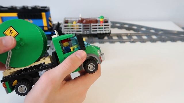 ОБЗОР ГРУЗОВОГО ПОЕЗДА 60052 | LEGO 60052