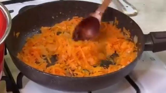 ДЕРЕВЕНСКИЙ БОРЩ. (Полтавский борщ).Сельский рецепт приготовления борща. ENG SUB.