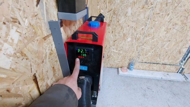 Китайская автономка в гараже