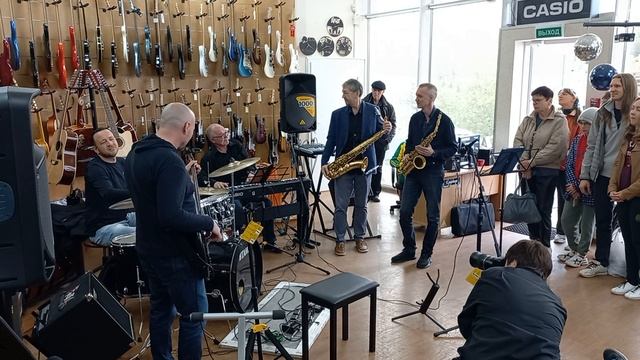 7 Роял сервис.mp4