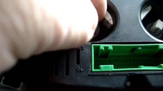 Замена лампочек в приборной панели Приора