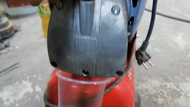Какое масло лутше лить в компрессор?