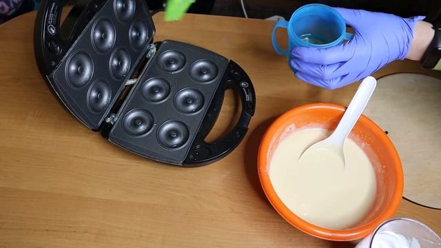 Пончики в мультипекаре. Рецепт вкусных и простых пончиков-пирожных.