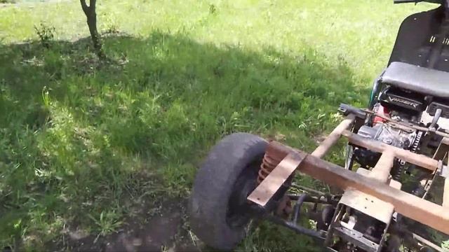 Муравей с двигателем от мотоблока!