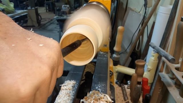 Токарный резец расточной крючок из метчика.