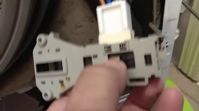 стиральная машинка LG не запускается.