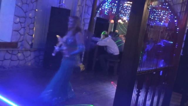 Алена Восточный танец в кафе  Сергиев Посад