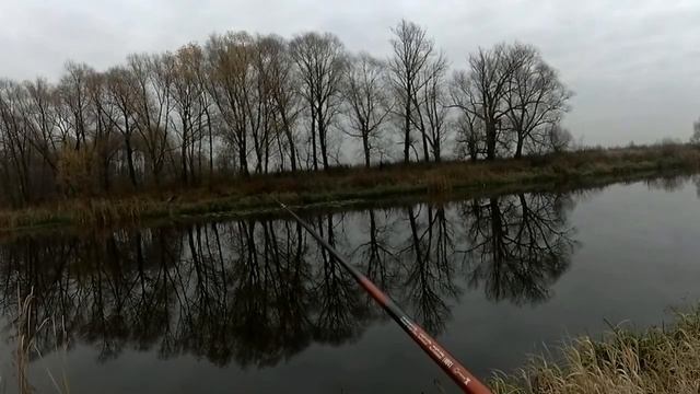 Ловля с боковым кивком на летнюю удочку !!!