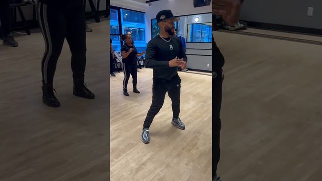Bachata Beginner Class? #bachatwins #bachata #bachatadance #newyork