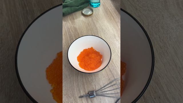 ИКРА В ЯСТЫКАХ. СОЛИМ ИКРУ САМИ НА НОВОГОДНИЙ СТОЛ !