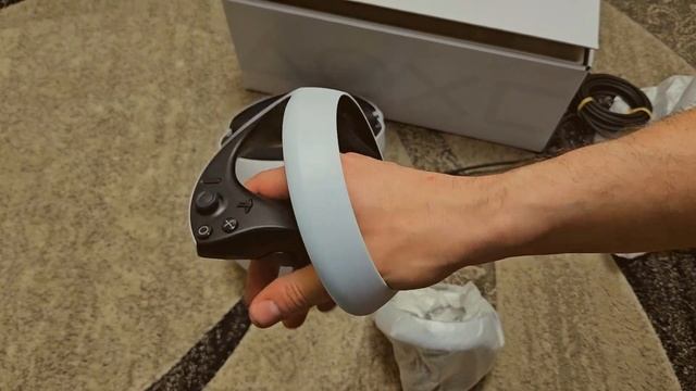 ПОДРОБНЫЙ ОБЗОР PS VR2 - ВСЕ ПЛЮСЫ И МИНУСЫ СРАВНЕНИЕ С PLAYSTATION VR.РАСПАКОВКА VR2 ЭКСПЛУАТАЦИЯ