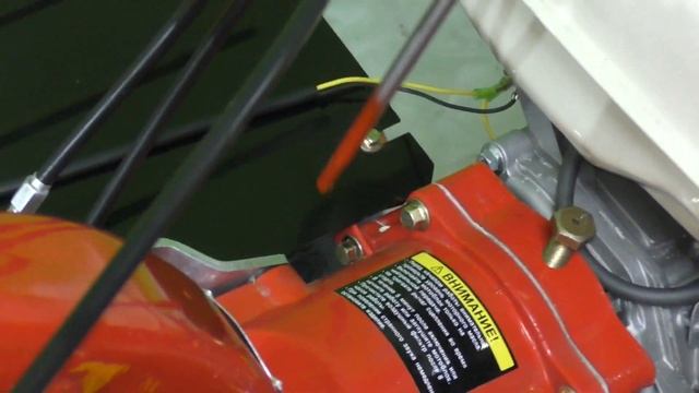 Установка крыльев. Наличие ВОМ. Бензиновый мотоблок Shtenli 1030 (8.5 лс)