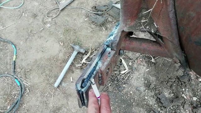 Доработка плуга ПЛН 3- 35, устраняю мелкие недоделки.