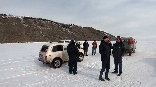 Рыбалка на Байкале. Едем на север по льду за хариусом. #рыбалка #длярыбаков #байкалзимой