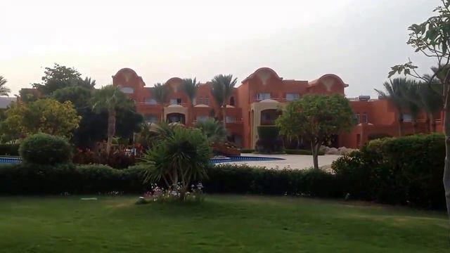 Отель GRAND PLAZA 5* Шарм Эль Шейх. Обзор территории и номеров.