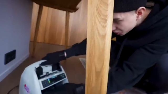 А4 глент с Серёгой ограбляют дом а4