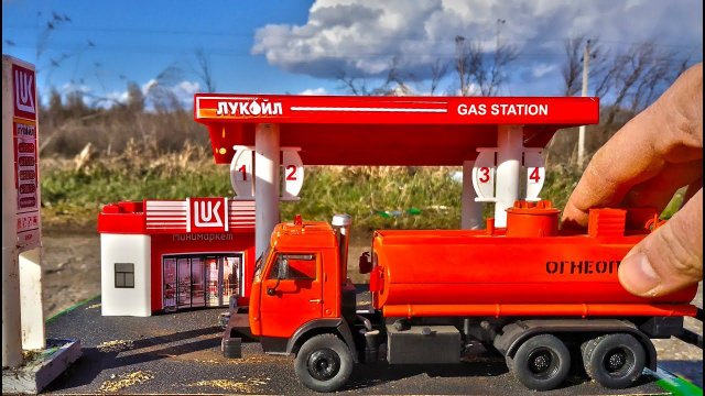 Масштабная заправка со светом Лукойл мини АЗС для моделек машинок! Тюнинг и доработка! Про машинки!