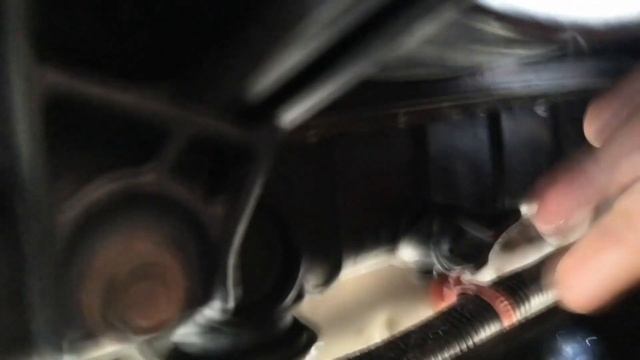 Замена термостата на Hyndai Accent 2 Тагаз.