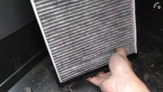 Замена салонного фильтра Шкода Рапид / Шкода Рапид замена