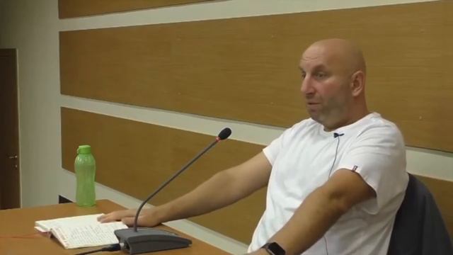 Слова и поступки