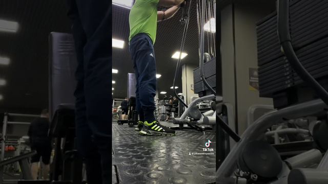 Поход в фитнес клуб Maison Gym