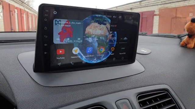 Активировал голосовое управление магнитолы Teyes Spro