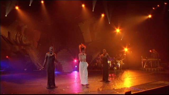 Mylène Farmer - California - Mylenium Tour Live
