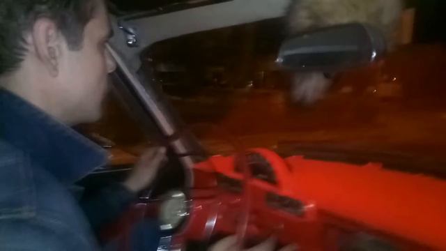 Будни волгавода. Какая разница между салонами волг универсалов, разных годов выпуска?