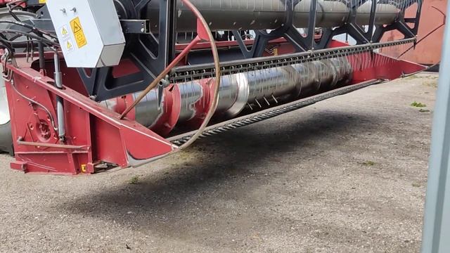 Пример работы жатки на комбайне ACROS 550