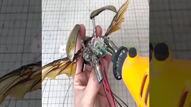 How to Make Realistic Mechanical Insects