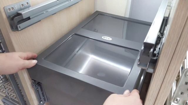 ВЫДВИЖНОЕ МУСОРНОЕ ВЕДРО