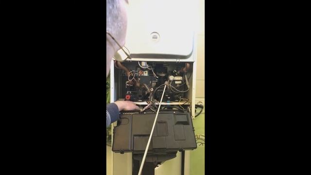 ГАЗОВЫЙ КОТЕЛ НЕ ПОДАЕТ ГОРЯЧУЮ ВОДУ! РЕШЕНИЕ ПРОБЛЕМЫ!