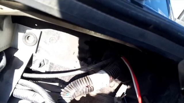 02. Установка: потолочная консоль УАЗ Патриот с 2015 по 2018 год выпуска.Саня Патриот.