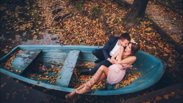 Чувственные стихи одной влюблённой девушки, обращённые к бывшему парню. Я любила тебя. Уймись.