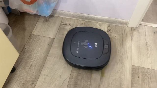 Робот пылесос LG :VR6690LVTM ￼ Обзор￼