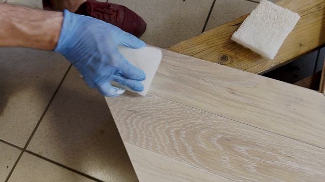 Белый паркет. Белая тонировка и белый лак для паркетной доски.