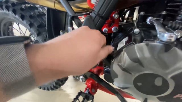 Купил себе PROGASI SUPER MAX 300, сборка и первый запуск, в сборке мота помогает мой сын. Лайк ??