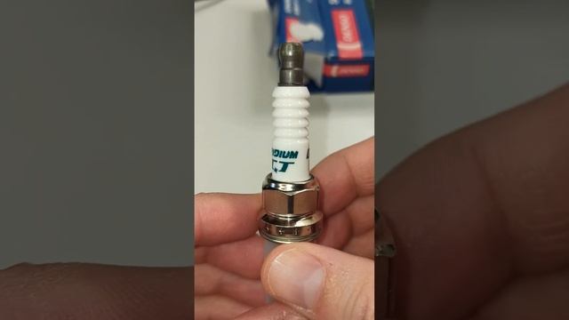 Свечи зажигания DENSO IRIDIUM TT IK16TT (4701)