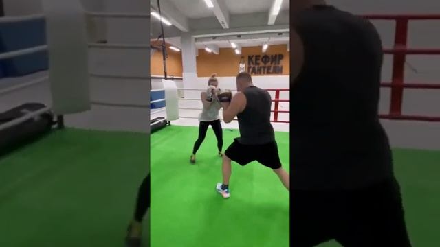 Фитнес бокс для девушек - лучший способ поддерживать спортивную фигуру, сбросить вес