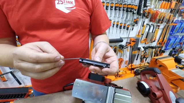 Установка ножей на электрорубанок как поменять и выставить лезвия рубанка