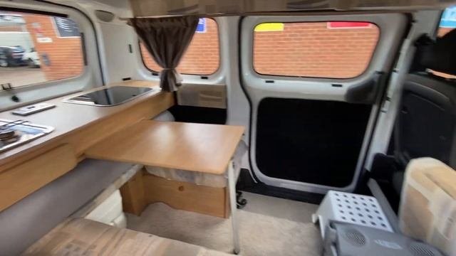 NISSAN NV200 CAMPER FL60TWY