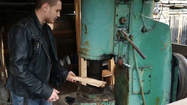 Молот пневматический МА4129! Новый помощник в кузницу!