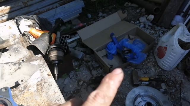 Усиленный ступичный узел на Шевроле Ниву. Замена правого привода.