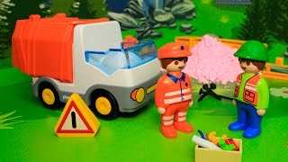 Мультики с игрушками про машинки для детей - Мусоровоз и его важная работа..mp4