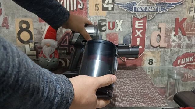 Беспроводной вертикальный аккумуляторный пылесос Brayer BR4265