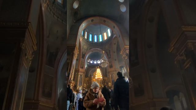 Видехом свет истинный