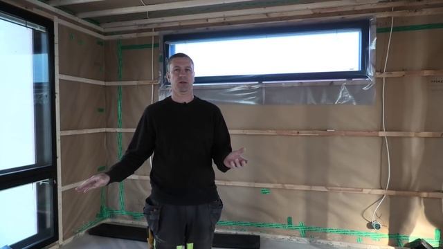 Стоит ли утеплять стены каркасного дома пенопластом .