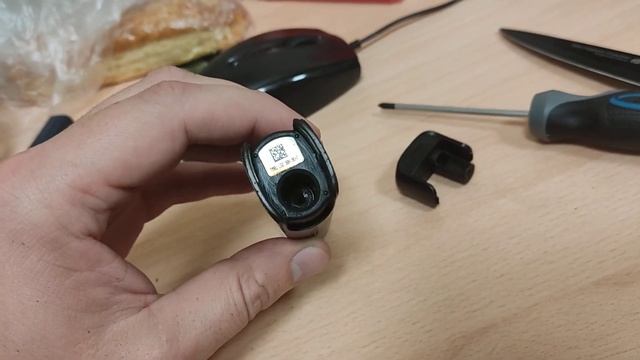 Lil Solid 2 Чистка от нагара при помощи плоской отвертки и ножа.