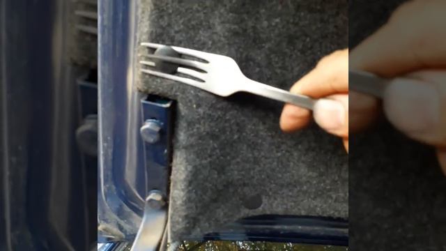 Приспособление для снятия клипс обшивки автомобиля