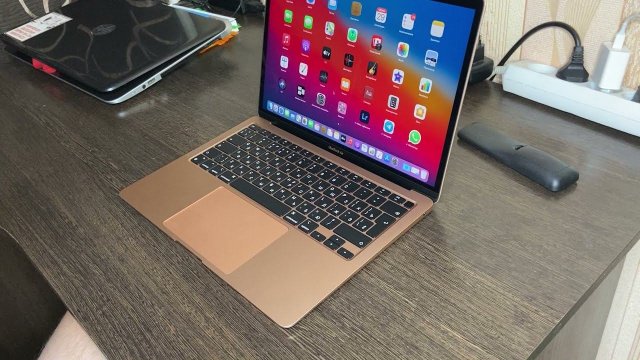 Настройка нового Macbook Air M1 и мои аксессуары для макбук